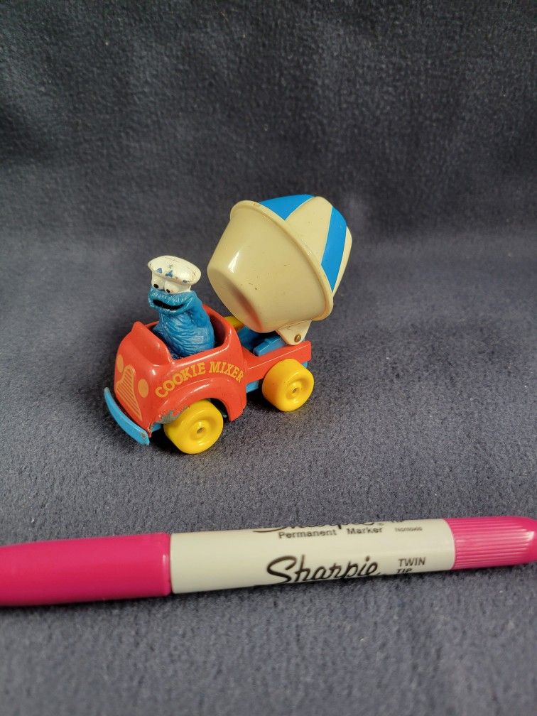 1982 Playskool Inc, Cookie Mixer, Sesame Street, Cookie Monster Toy, Die Cast