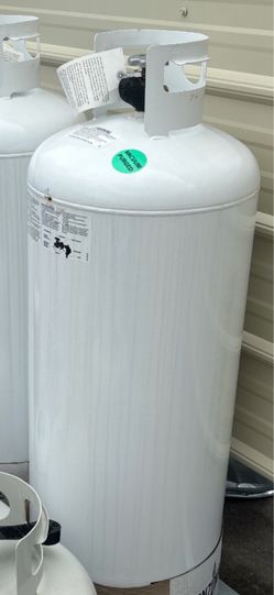 100 Pound Propane Tank