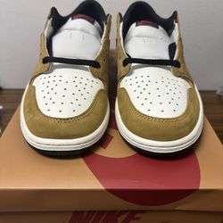 DS Air Jordan 1 Retro Low OG “Rookie of the Year” Men’s size 10.5