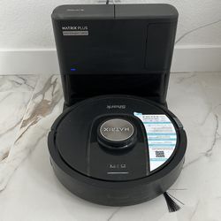 SHARK Matrix Plus RoboVac Self-Empty HEPA Base