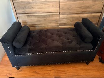 Black velvet Bench