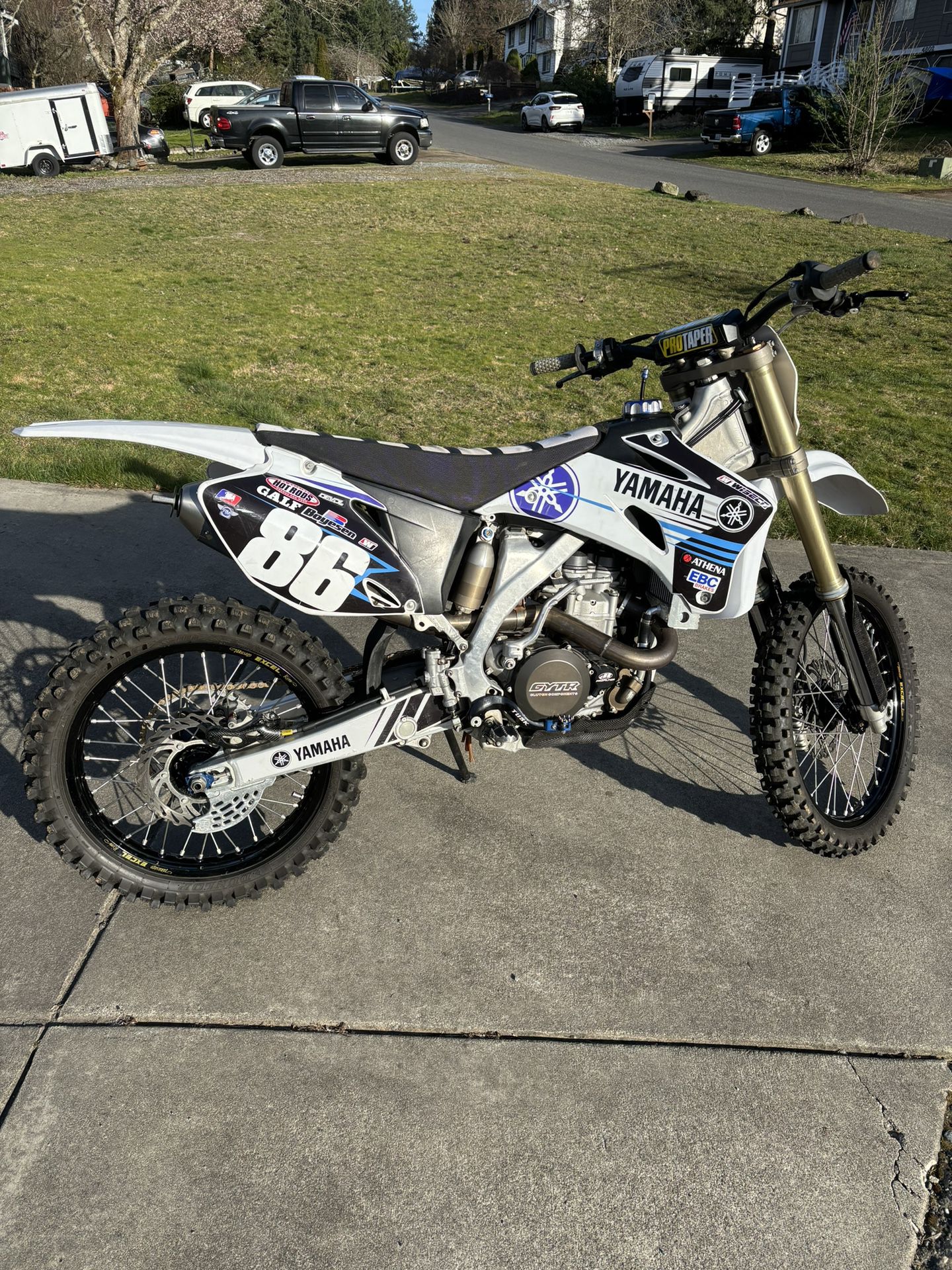 Yamaha YZ 450F Dirt Bike
