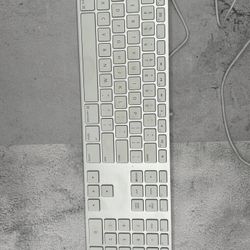 Apple keyboard 