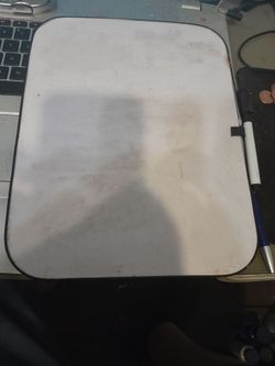 Small washable whiteboard w/ pen-FREE