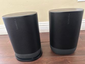 Sonos Move 2 speakers