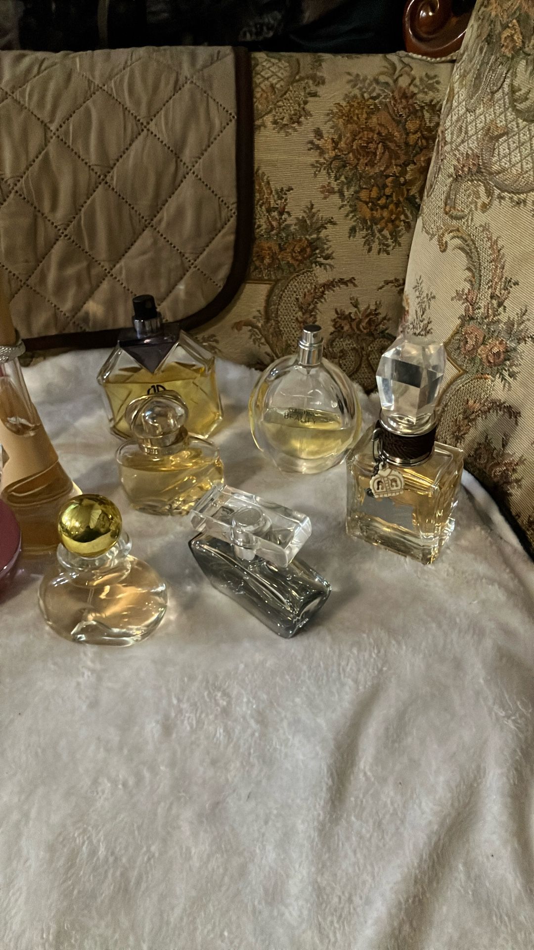 Women’s Perfumes ❤️ 12 bottles