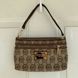 Michael Kors Wristlet Wallet Top Handle Bag 