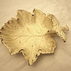 Antique Cast Iron Leaf Bird Bath Trinket Dish Shabby Chic Cottagecore Country Granny