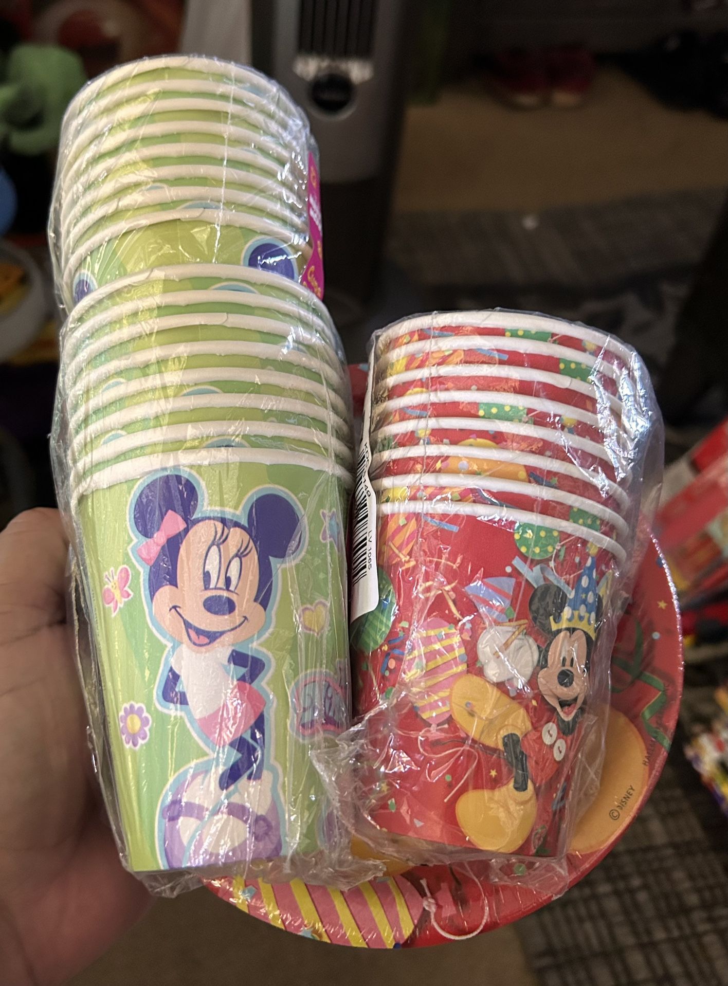 MICKEY MOUSE PARTY STUFF