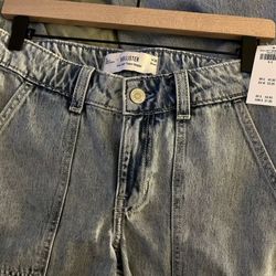 Hollister 