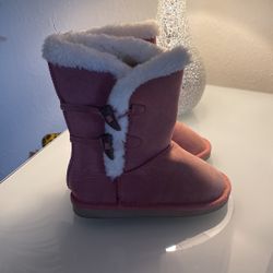 Warm Pink Boots… Size 10 Girls