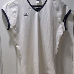 (BB - 45)   MIZUNO WOMEN'S SPORT TOP WHITE 