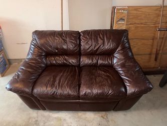 Brown love seat and couch SOLD TOGETHER