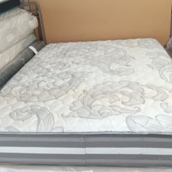 Queen Size Mattress (Colchon Queen Size)