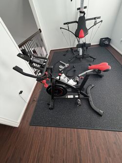 2025 Bowflex Xtreme 2 SE and C6 Bike Home Gym Like New with Accessories