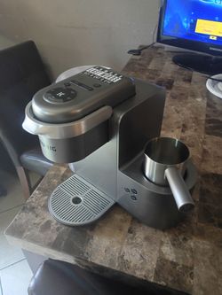 Vendo esta coffee maker