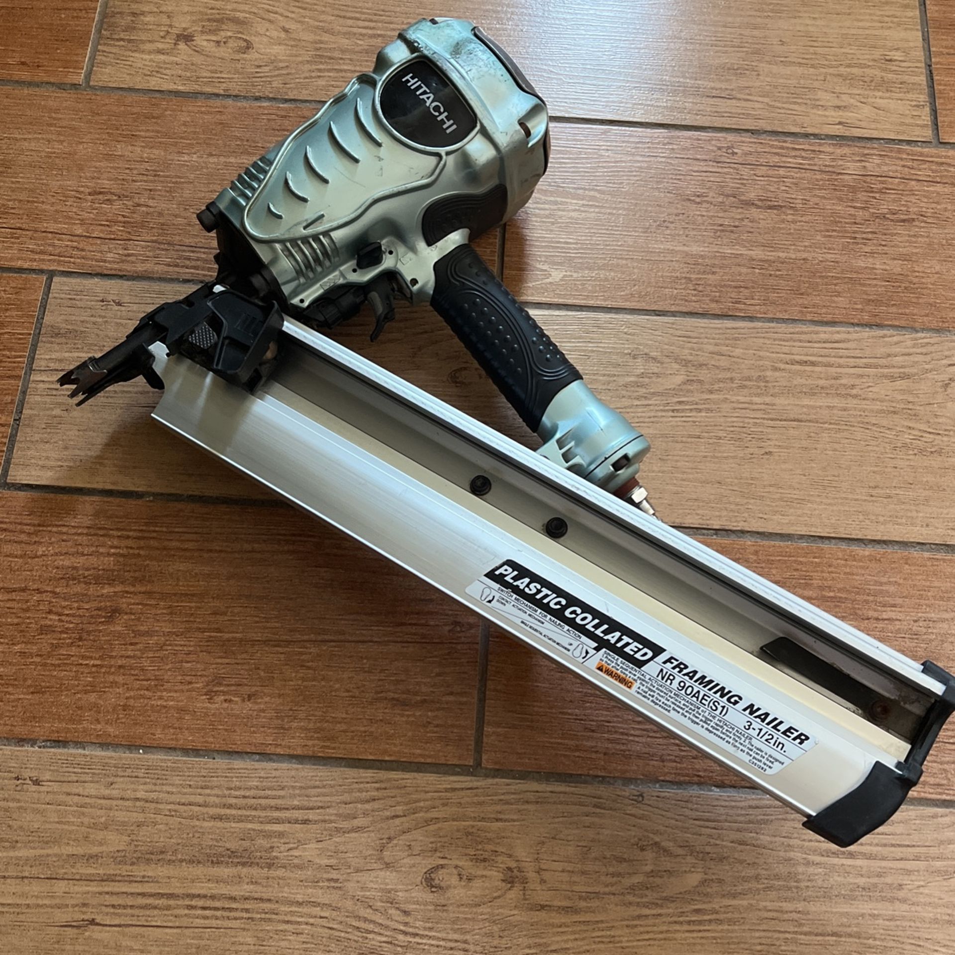 Hitachi Framing Nailer Good Condition