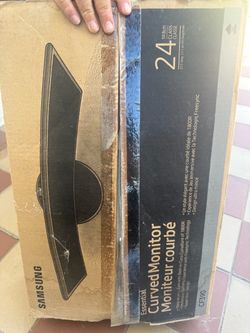 Samsung curved monitor 24”