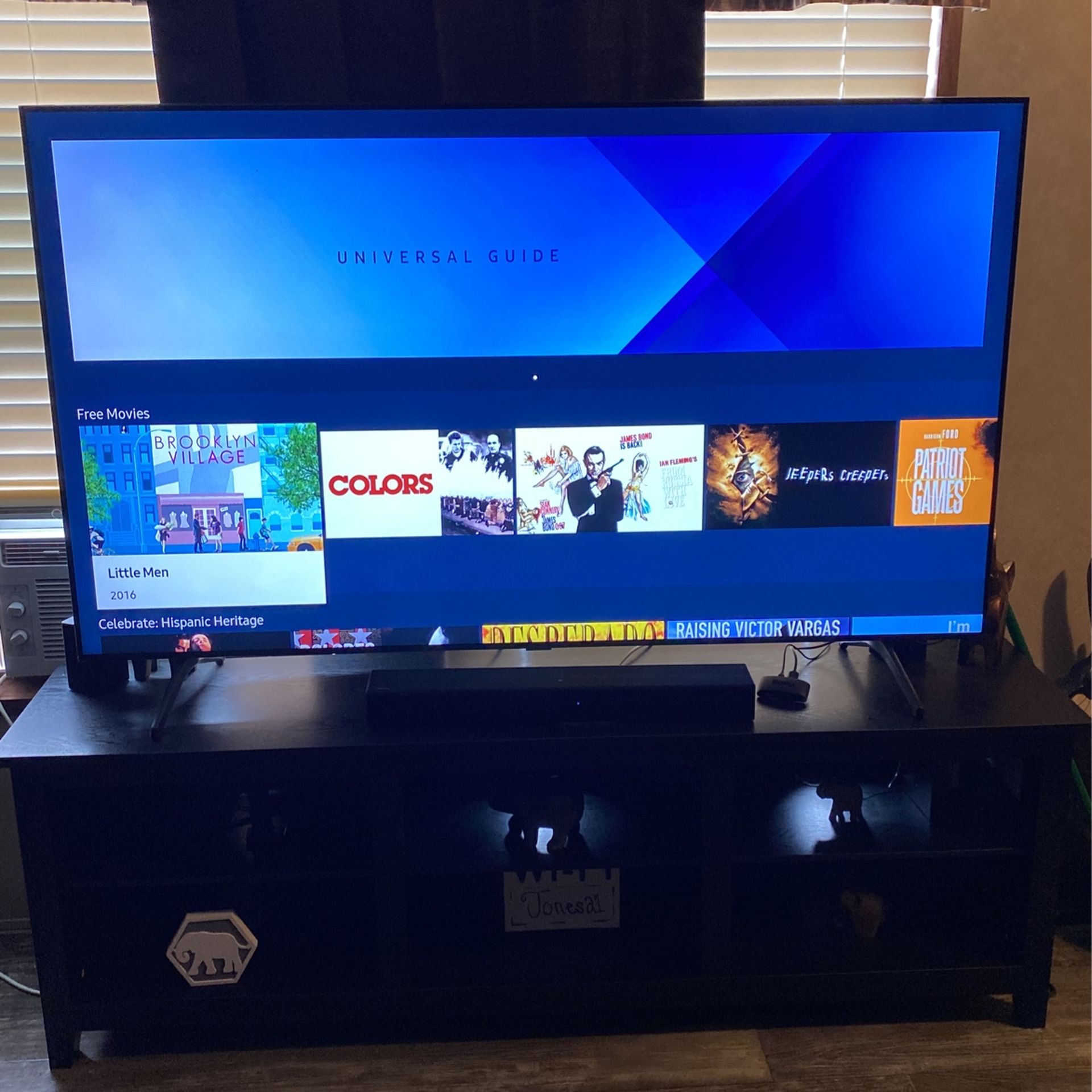 Samsung - 70” Class 7 Series LED 4K UHD Smart Tizen TV