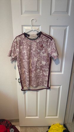 Replica Jerseys