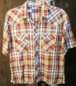 $5!! Vintage Wrangler Western Tall Men's Pearl Snap Button Collared Shirt - Large