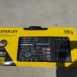 Stanley 170 piece mechanics tool set (never opened)