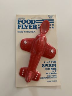 “THE ORIGINAL FOOD FLYER SPOON”-Infant Size (NEW & UNOPENED)
