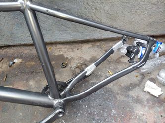 Giant 27.5 frame and fork bicycle aluminum