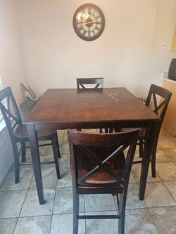 Dinning table