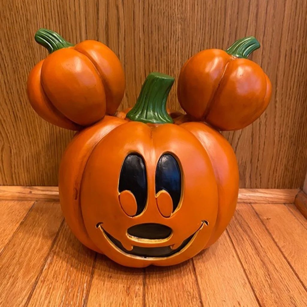 Disney Mickey Mouse Pumpkin Halloween 