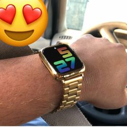Nike Edition IOS 26 apple watch Nike edition Stamp Below. Is 64GB Unlocked. Come with original chatter. $280! Firm all gold custom