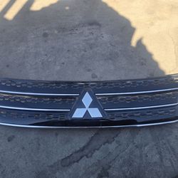 2022-2025 MITSUBISHI OUTLANDER GRILLE