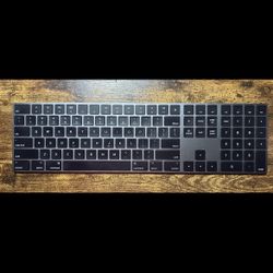 Apple Magic Keyboard with Numeric Keypad (Space Gray/ Black) - A1843