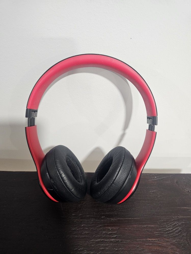 Beats Solo3 Wireless On Ear Headphones