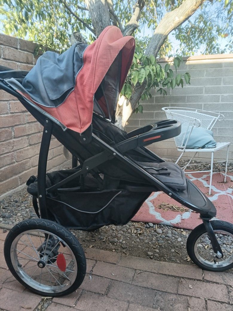 Stroller And Carseat
