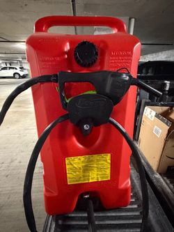 Longo Red Portable Fuel Tank with Pump