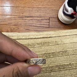 14 K GOLD Ring 
