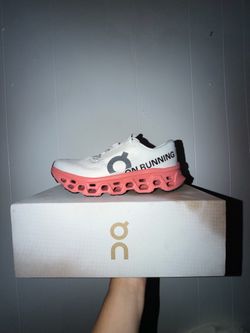 Men On Running CloudMonster 3