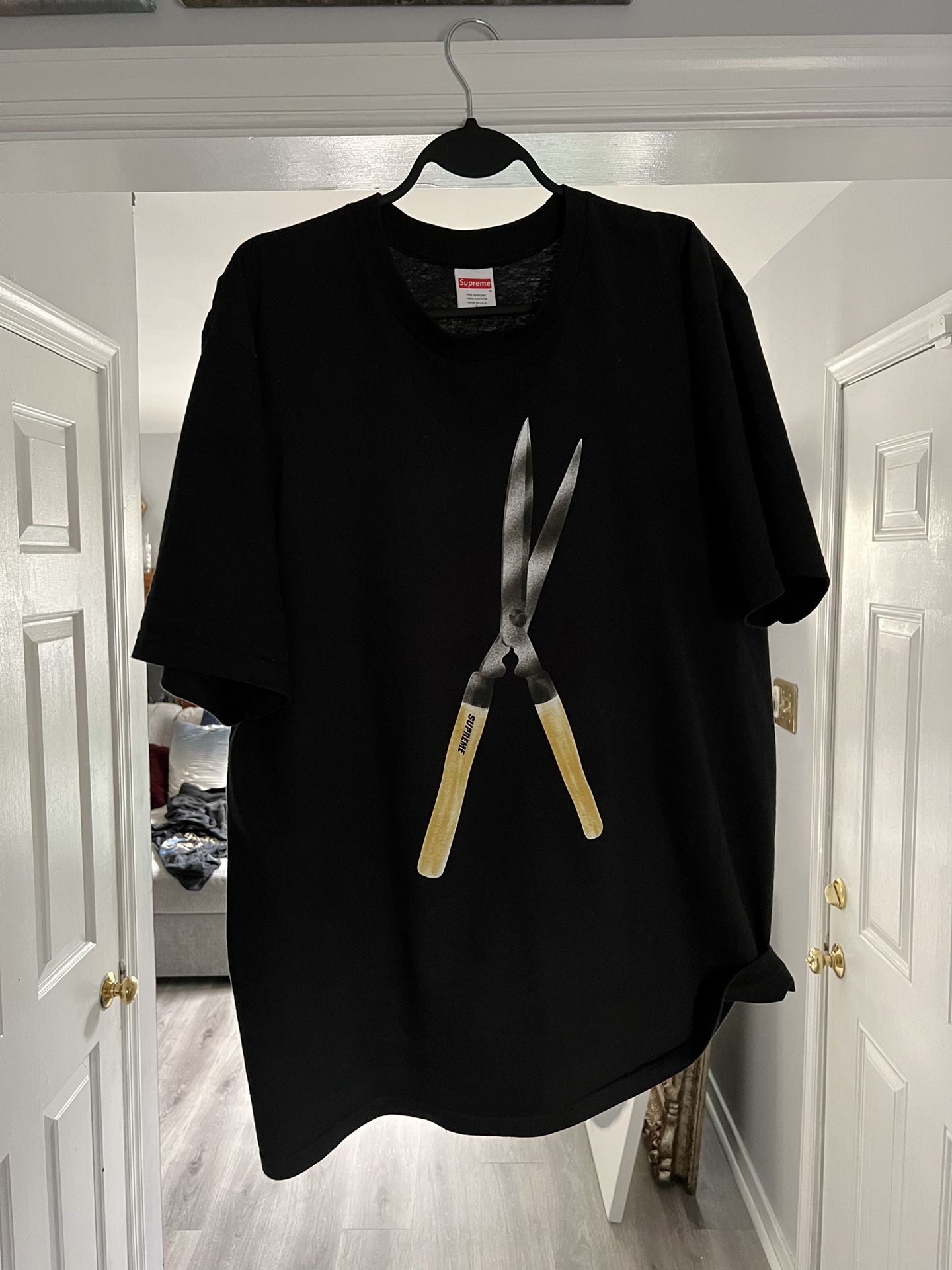 Supreme Black Large Shirt