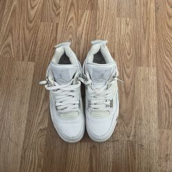 Air Jordan 4 Pure Money