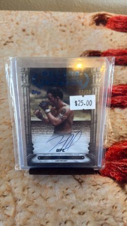 Topps UFC Pillars of the Octagon Autograph Card 07/50