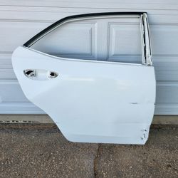 2014 - 2019 Toyota Corolla Rear Door Shell Oem