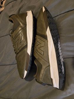 New Balance 247 Mens sz 10