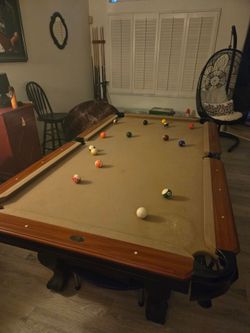 Pool table