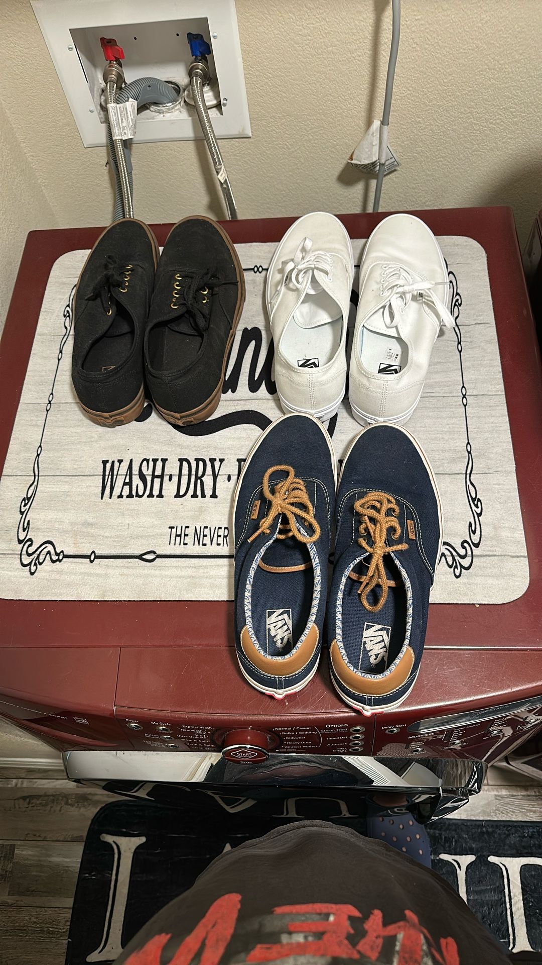 Men’s Vans Shoes Size:12