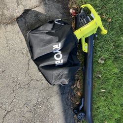 Ryobi Leaf Blower/ Vacuum 