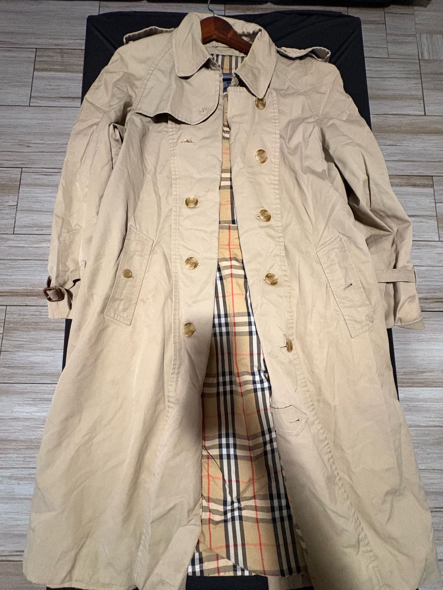 Vintage burberry coat