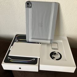 Tb iPad Pro 11-Inch (M4) wifi+cellular-  New Not Activated -$1,450