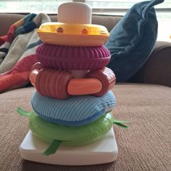 Baby toy ring stacker