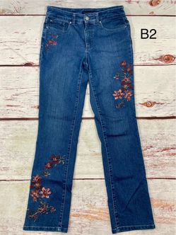 Charter Club Lexington Straight Jeans Size 4 Black Floral Embroidered Boho